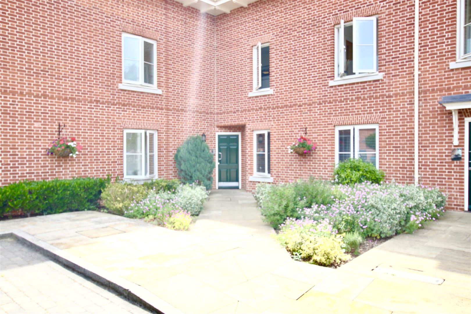 Henmarsh Court, Balls Park, Hertford Lanes Estate Agents